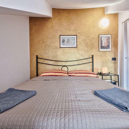 Ferienwohnung Mansarda Station Gioberti Turin Exterior foto